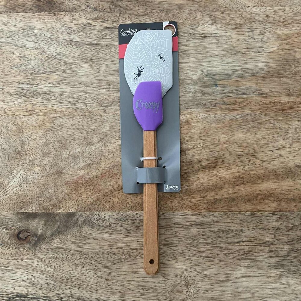 5/$20 NEW 2Pk Halloween Spatula Set-Creepy-Spiderweb